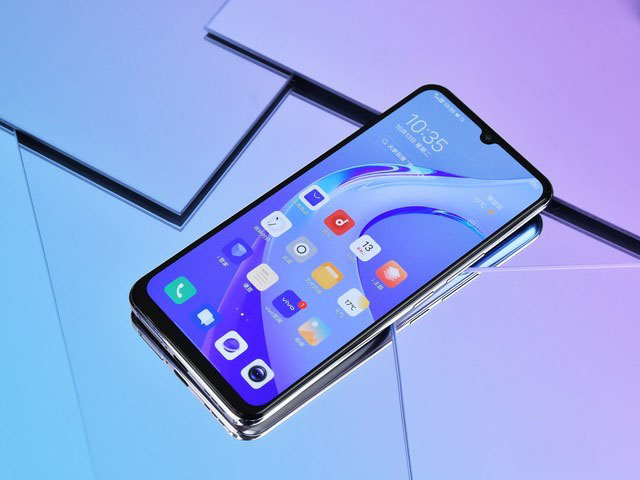 7.73mm旗舰级轻薄 XXXX元vivo Y73s全面评测 