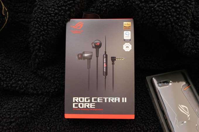 ROG降临2标准版入耳式游戏耳机使用测评”