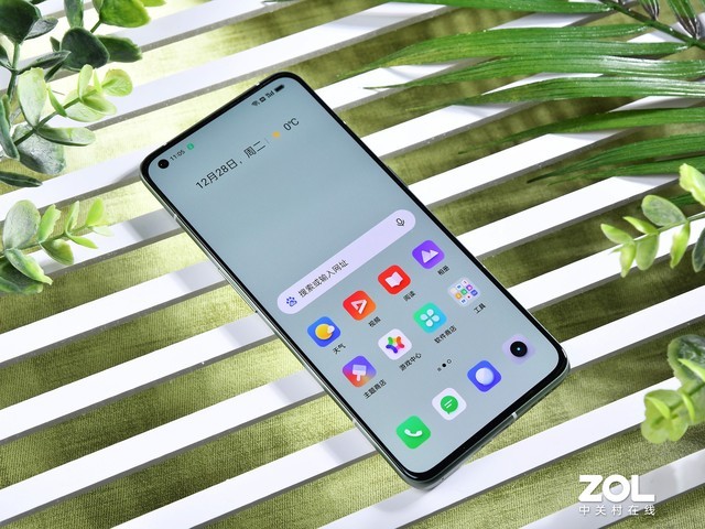 【有料评测】realme GT2 Pro评测:用"一张纸"打开高端旗舰之路 