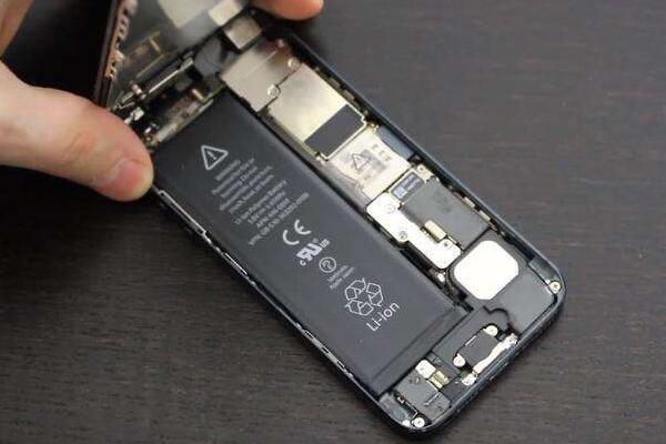 iphone电池多少需要更换 苹果电池寿命80%要换吗