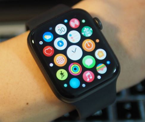 苹果手表空间不足怎么更改Apple Watch8上照片的存储限制?