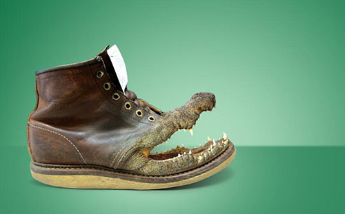 用PS合成长着鳄鱼嘴巴的鞋子