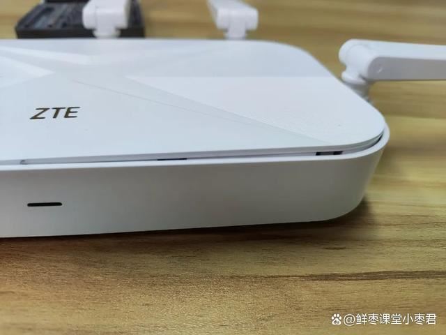 中兴巡天AX3000和AX3000 Pro+怎么选? 中兴路由器对比测评