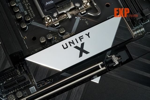 双槽DDR5内存超频T0选手! 微星MEG Z890 UNIFY-X 暗影主板评测插图16