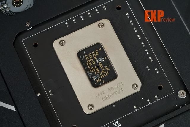 双槽DDR5内存超频T0选手! 微星MEG Z890 UNIFY-X 暗影主板评测插图28