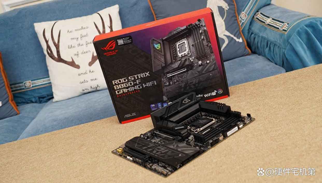 ROG STRIX B860-F GAMING WIFI主板怎么样? 开箱图赏