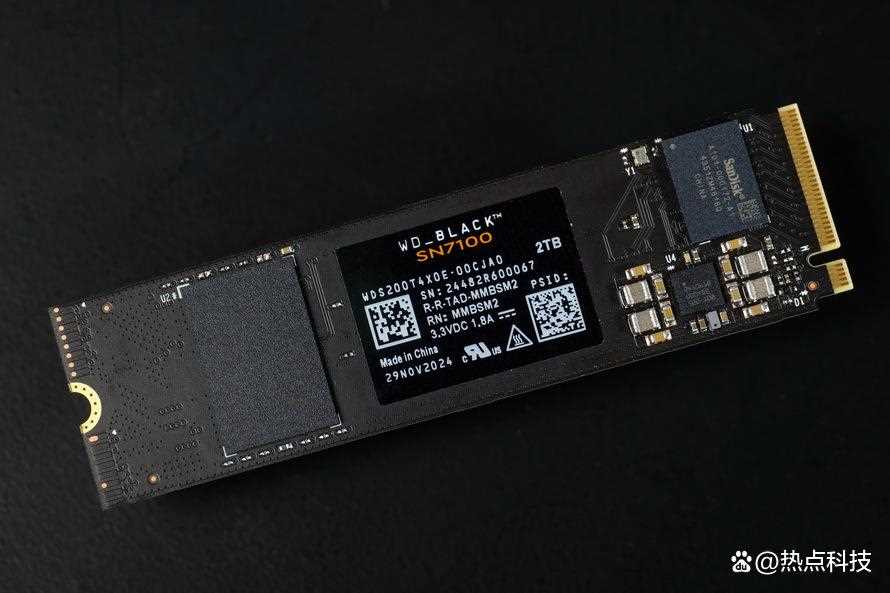 性能破7000MB/s的主流SSD! 西部数据WD?BLACK SN7100y硬盘评测插图2