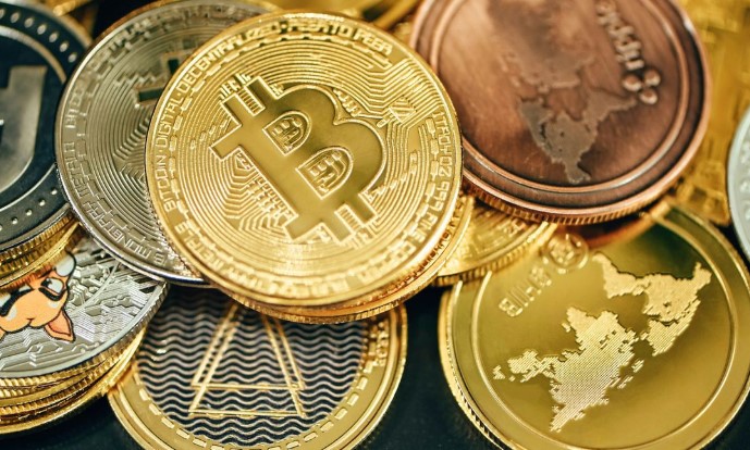 信用卡与借记卡，哪一种更容易购买加密货币？