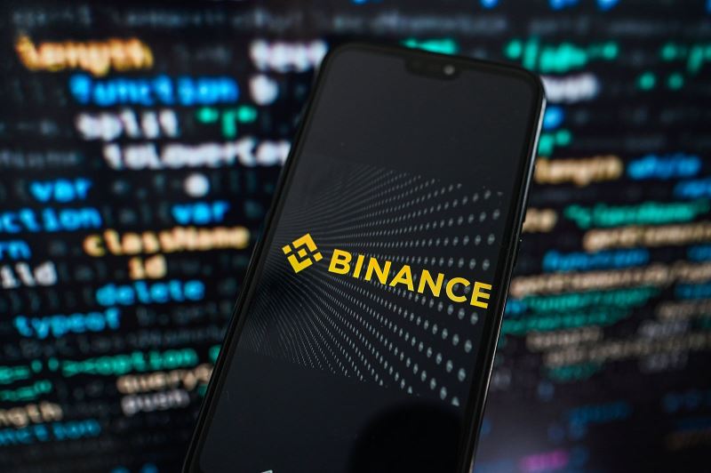 4. Binance：流动性深渊与生态宇宙