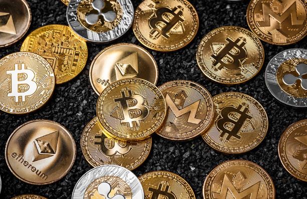 山寨币跌幅创历史新高：40%代币逼近低点，现在是该买入还是割肉？