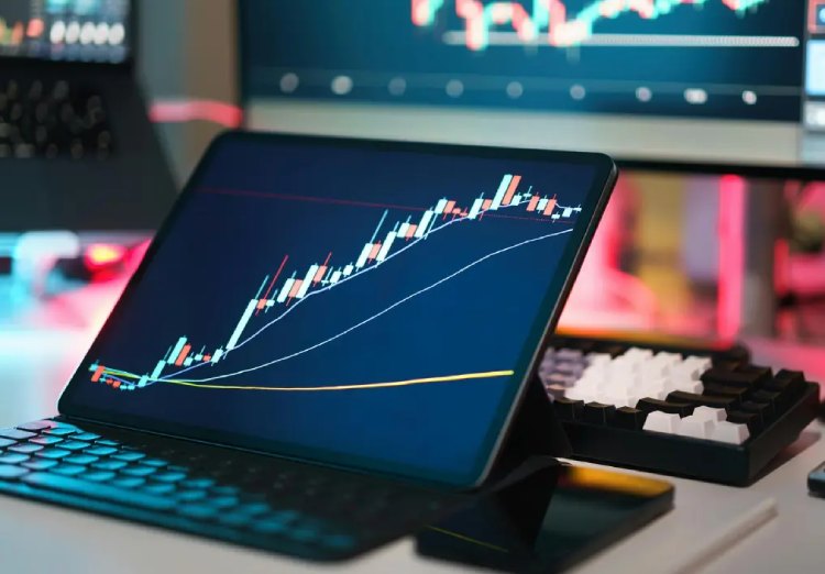 加密货币行情分析网站介绍