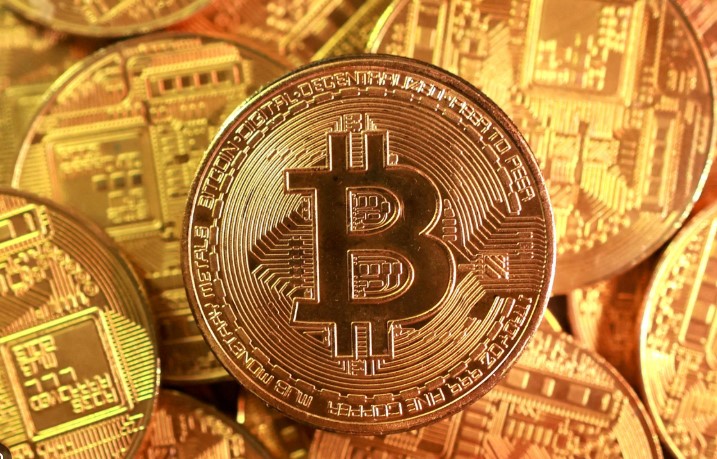 富达数字资产《展望2026》报告：2025黄金领先，2026该比特币接棒了