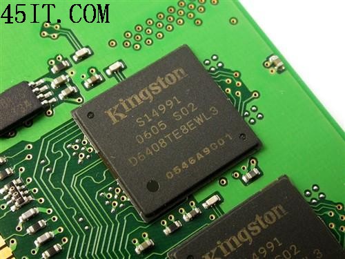 降价能牺牲稳定？内存“小条”的迷思(4)