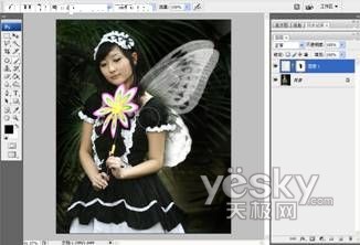 PS将美丽女孩化为暗夜中翩跹而至的精灵