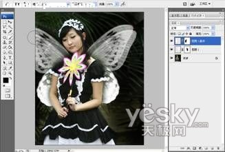 PS将美丽女孩化为暗夜中翩跹而至的精灵