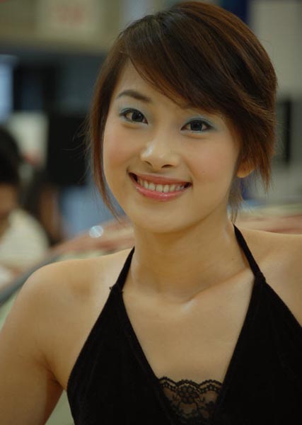 你也能掌握 详解Photoshop为MM皮肤美白_jb51.net收集整理