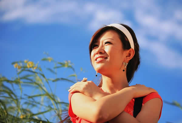 Photoshop简单还原MM偏色照片_脚本之家jb51.net转载教程