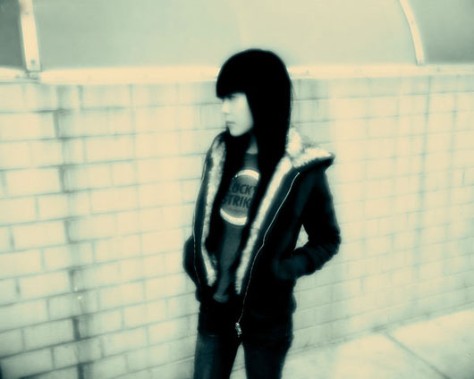 Photoshop制作陈旧照片及泛黄色调调节