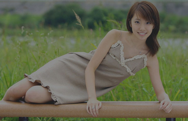 Photoshop实例:灰色照片_脚本之家发布