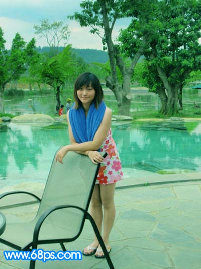 Photoshop 调出人物照片淡雅的青绿色