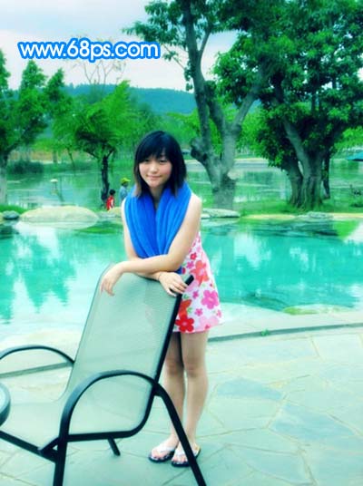 Photoshop 调出人物照片淡雅的青绿色