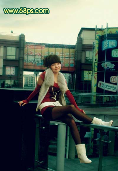 photoshop 偏暗人物照片流行的青色调