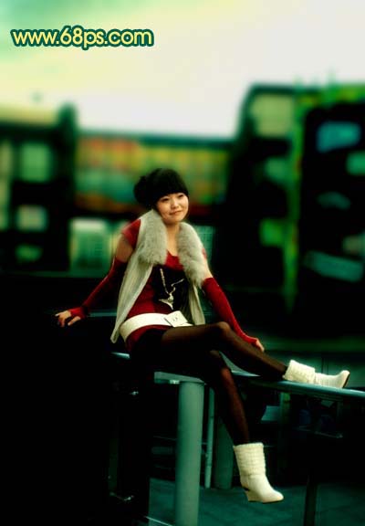 photoshop 偏暗人物照片流行的青色调