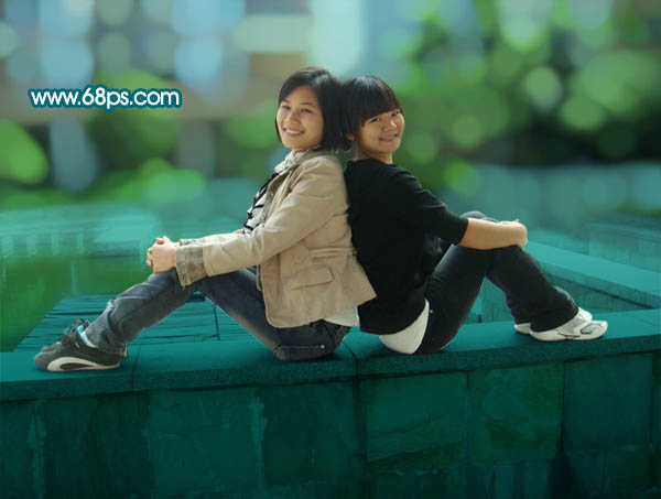 Photoshop 调出外景人物图片梦幻的青色调