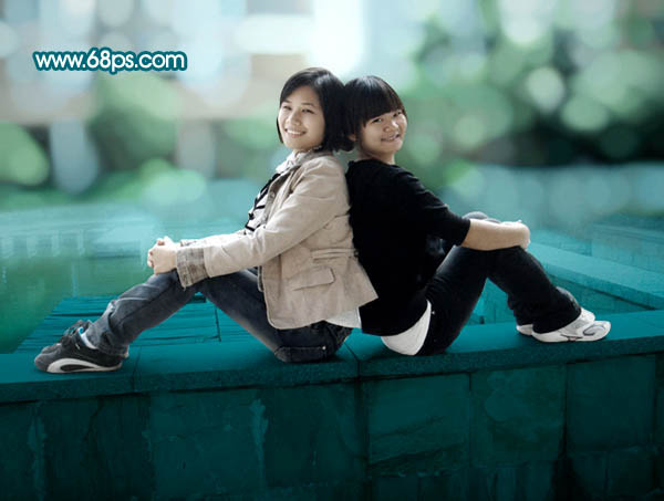 Photoshop 调出外景人物图片梦幻的青色调