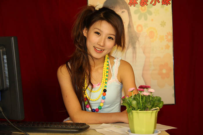 Photoshop 加强室内人像的质感并润色