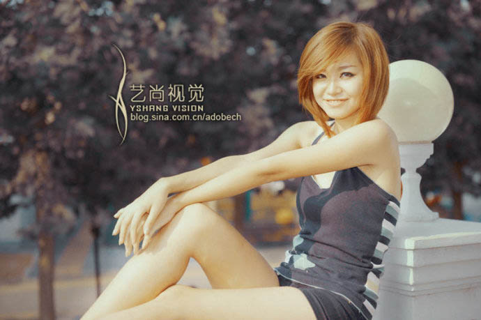 Photoshop 古典黄褐色的外景人物照片