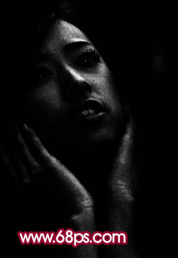 Photoshop 调出外景人物图片的青红色