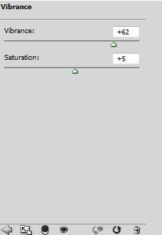 PS创意合成缠着藤蔓飞行的美女