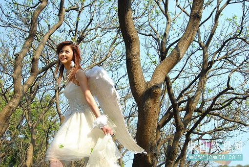 Photoshop制作漂亮的蓝紫色森林女孩图片