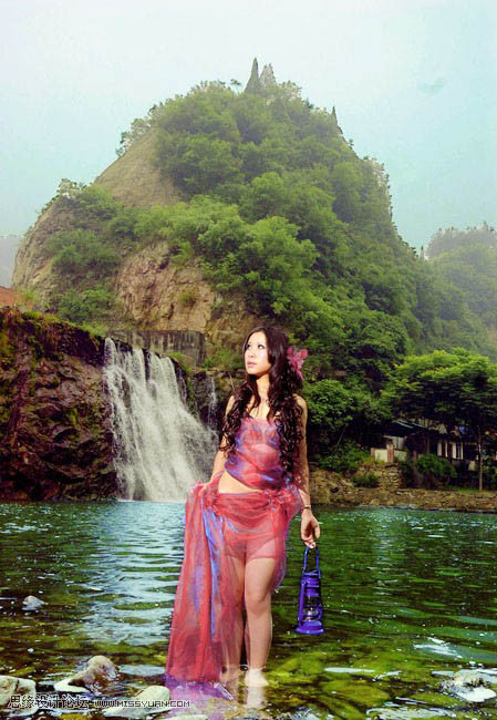 Photoshop为偏暗的外景人物照片润色的方法