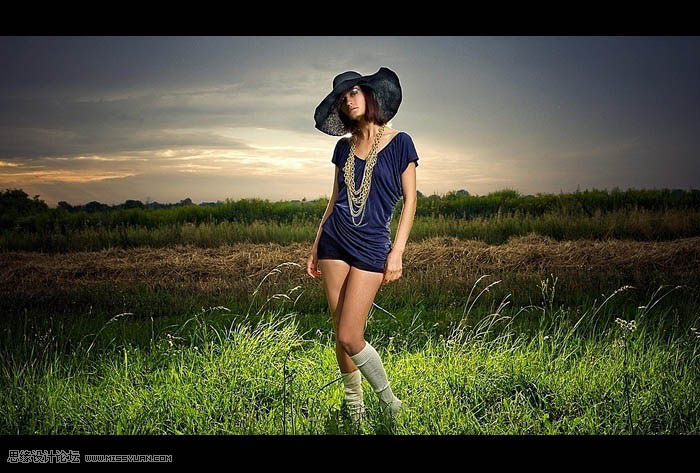 Photoshop为霞光中的女孩照片润色