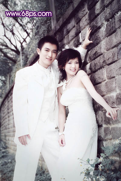 Photoshop制作古典暗调蓝紫色外景婚片