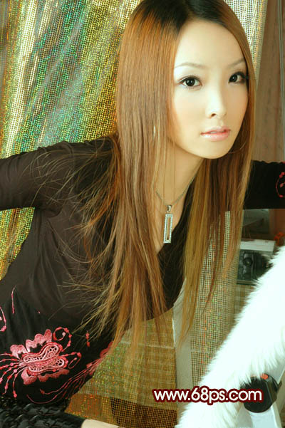 Photoshop将人物图片调成淡淡的青黄甜美色