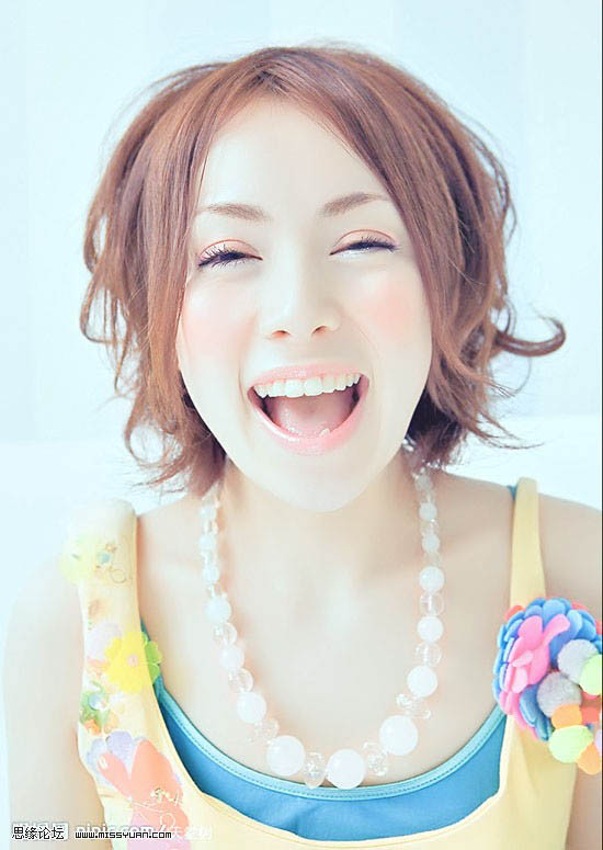 Photoshop为可爱女孩加上蓝粉色的蜜糖色