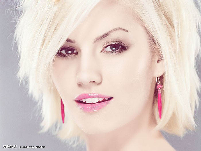 Photoshop将女孩头像调出纯美的淡紫色