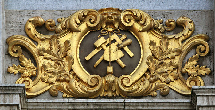 Photoshop制作超酷的金色浮雕花纹字