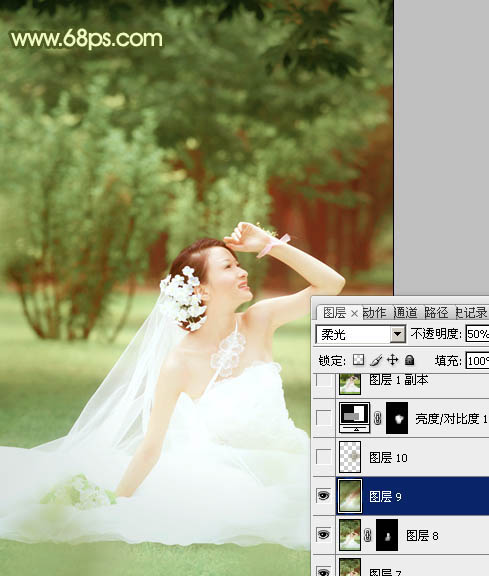Photoshop将外景婚片调成淡淡的黄绿甜美色