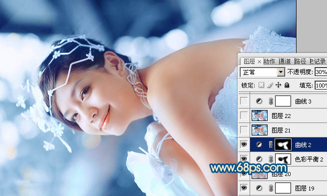 Photoshop下将偏暗外景婚片调成甜美的蓝红色