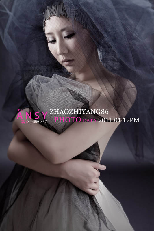 Photoshop为偏暗的模特图片专业美化教程