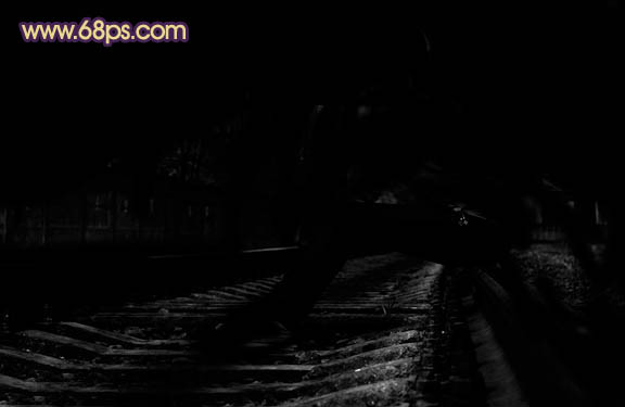 Photoshop将铁轨图片调成柔美的橙蓝色