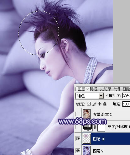 Photoshop将室内美女图片调成经典淡蓝色