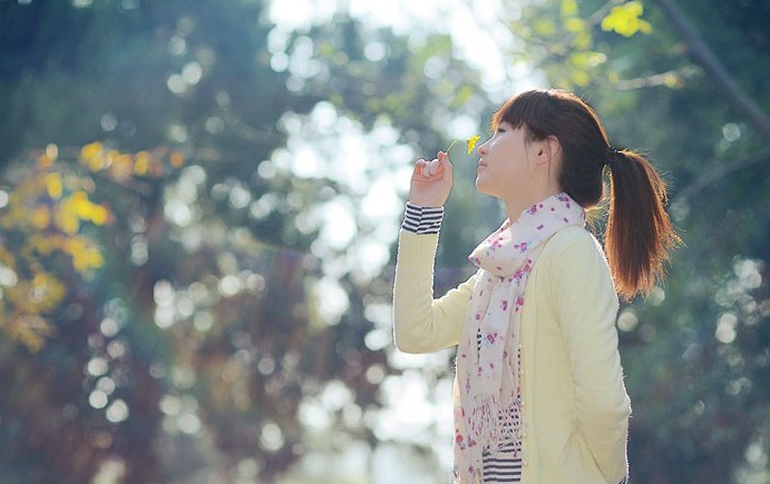 Photoshop将偏暗的外景图片美化并增加清晰度的方法