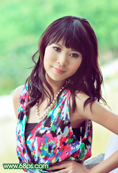 Photoshop将给背光图片美女制作加上甜美的粉红色