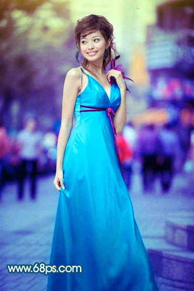 Photoshop下将街景女孩图片调成时尚的青蓝色