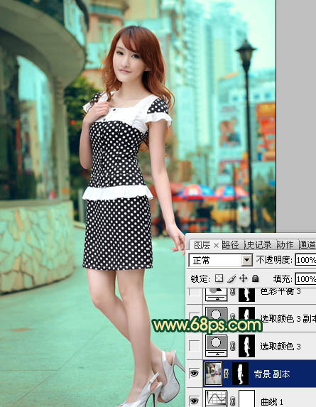 Photoshop将街景人物图片调制出流行的青色调效果